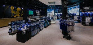Chelsea-Megastore-London-Interior-Overview